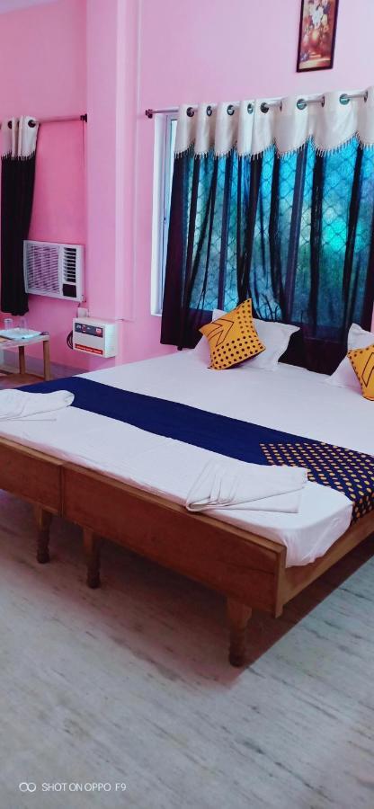 Hotel Gunjan Purí Exteriér fotografie